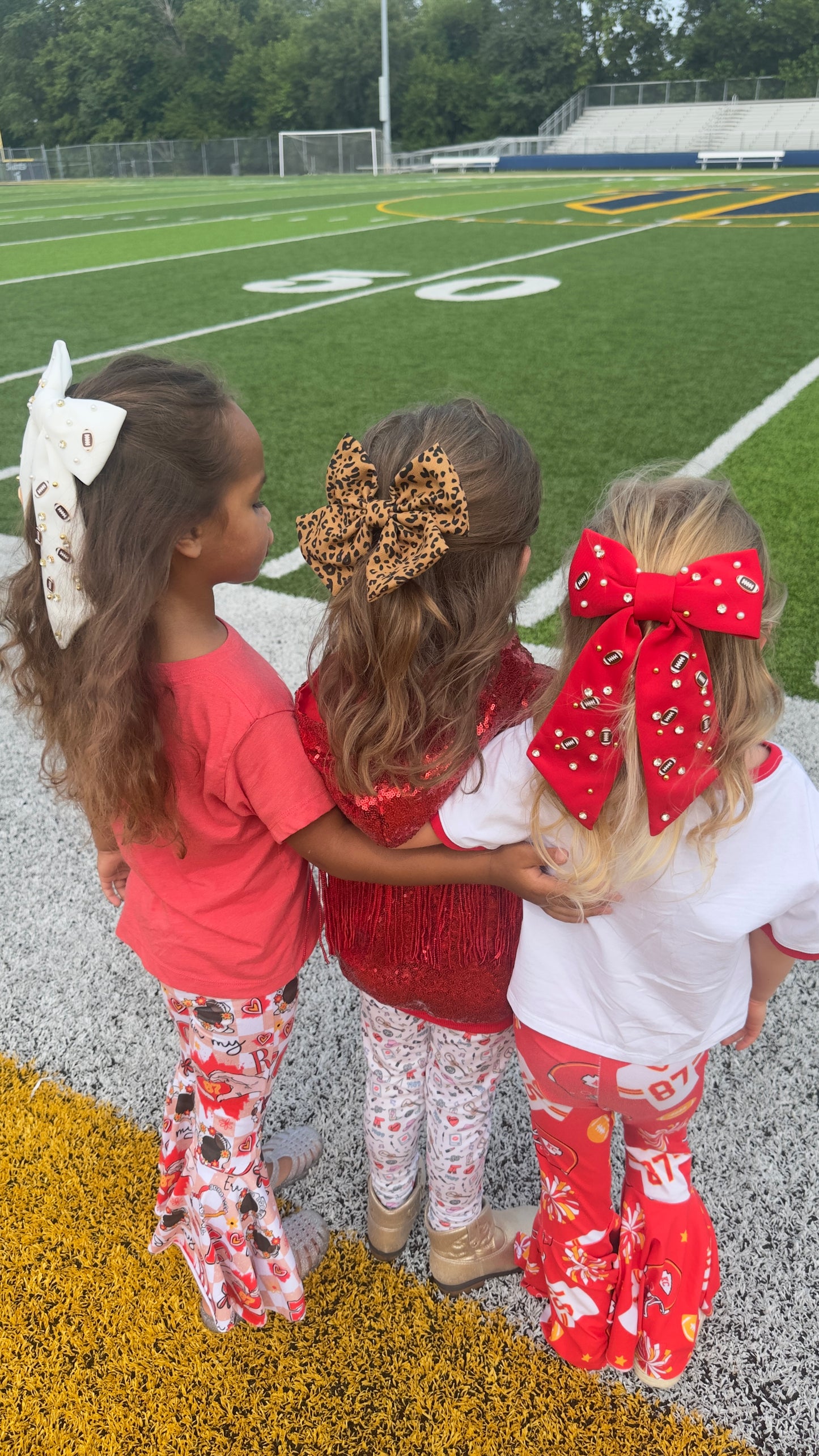Leopard Bow